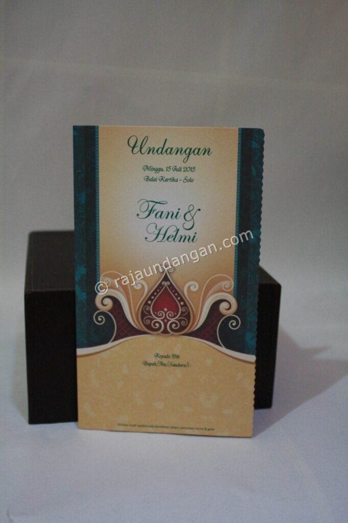 Undangan Pernikahan Softcover Fani dan Helmi Undangan Pernikahan Softcover Fani dan Helmi
