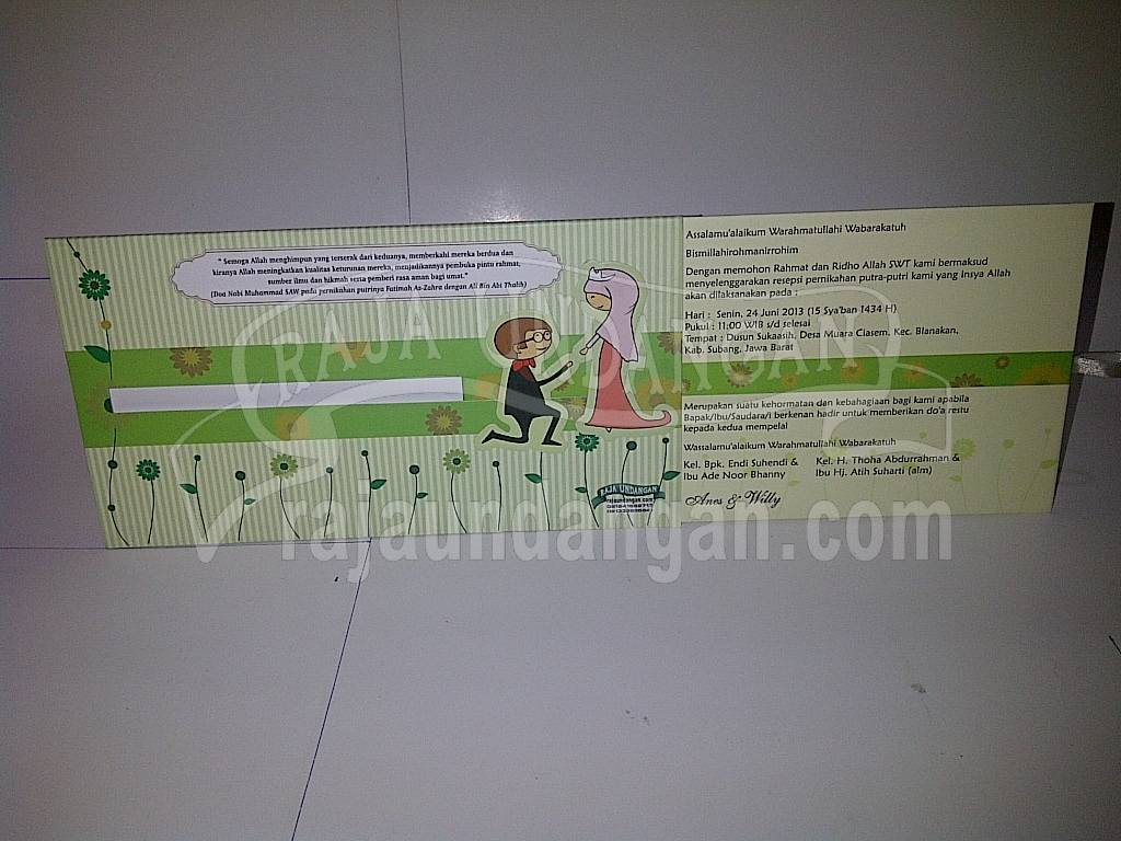 Undangan Pernikahan Kartun Geser Hardcover Muslim Anes Dan Willy