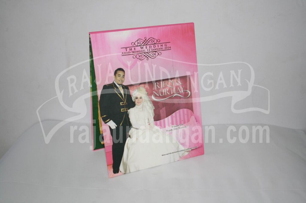 Undangan Pernikahan Hardcover Pop Up Rifqi dan Nurhay (EDC 40)